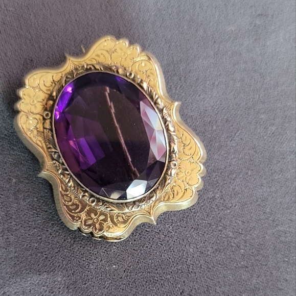 14k Victorian Brooch - Picture 12 of 16